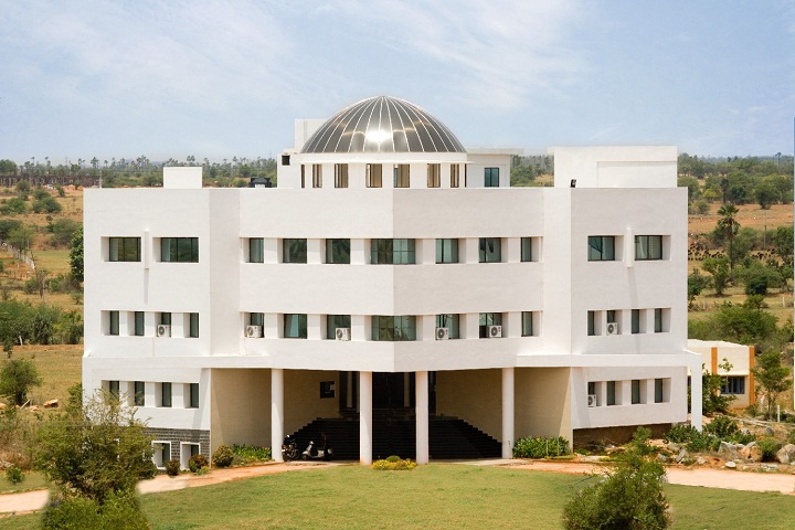 https://cache.careers360.mobi/media/colleges/social-media/media-gallery/4812/2019/5/28/Campus-View of Bharat Institute of Engineering and Technology Ibrahimpatnam_Campus-View.jpg